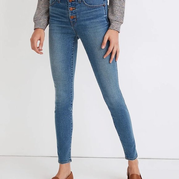 Madewell 10'' High-Rise Skinny Jeans in Dewitt Wash: Button-Front TENCEL Denim - Picture 2 of 10